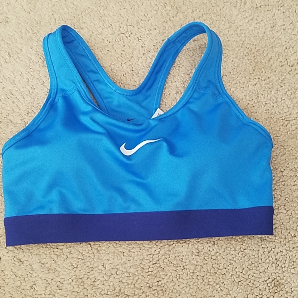 Nike sports bra